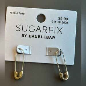 🖤 bn Gold safety pin Earrings 4 for $20